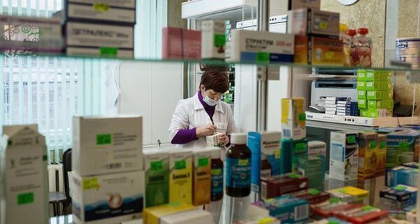 zgjedhja e barnave kundër krimbave në farmaci