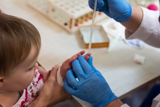 Diagnoza e helminthiasis në një fëmijë duke përdorur një test gjaku